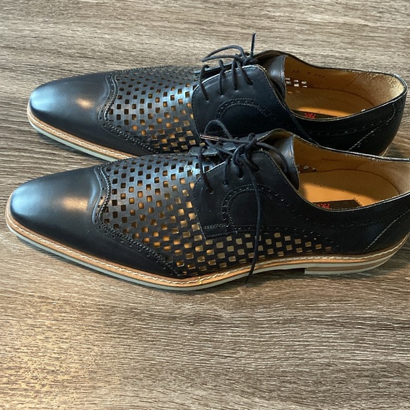 MEZLAN LOAFERS AND DRESS SHOES BUNDLE - Picture 3 of 15